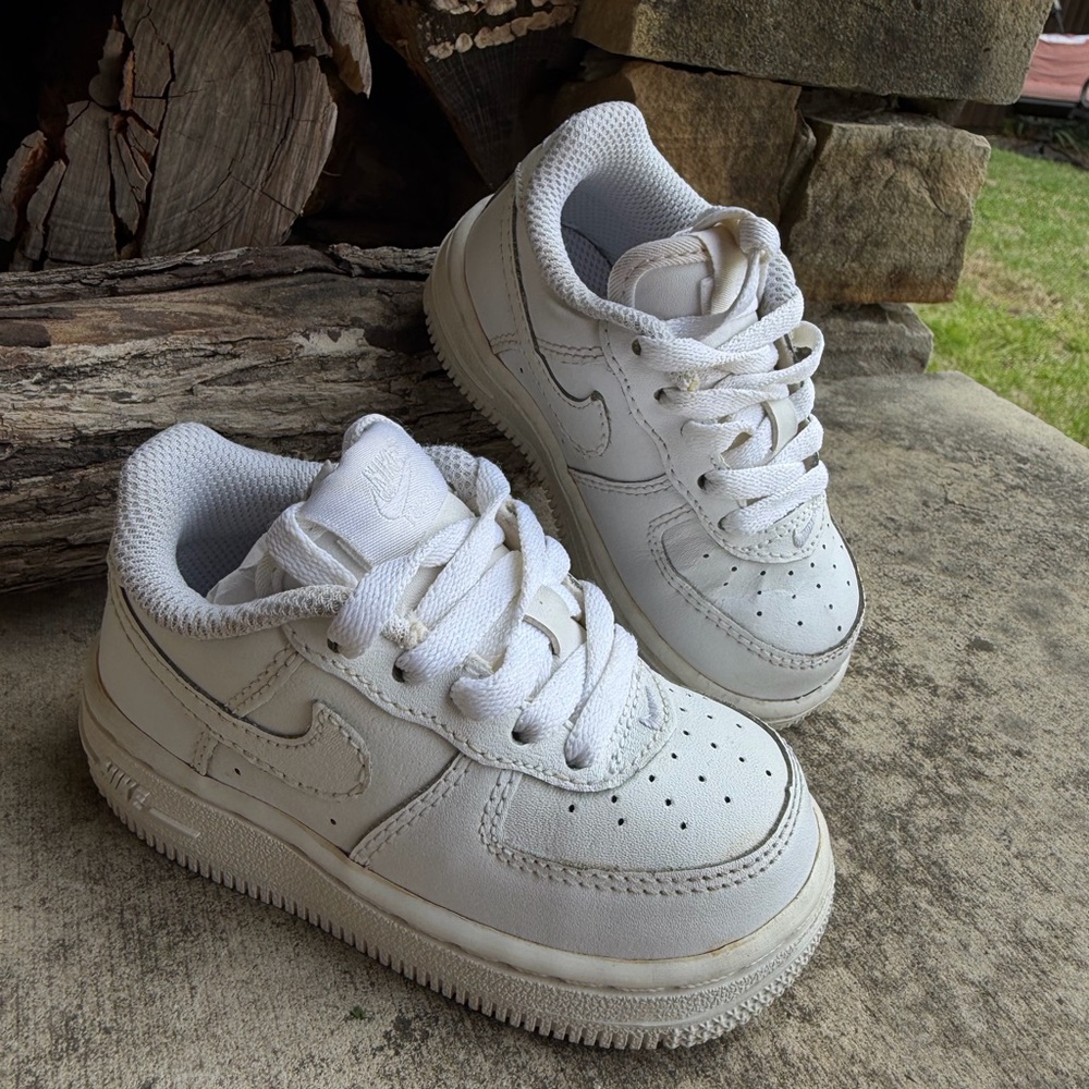 Nike Air Force 1 Infant Toddler Kids‎ White Low-Top Leather Sneakers Sz-5c.   S